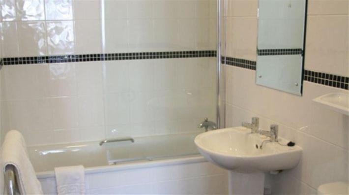 Mountview Hotel Express Saint Helier Jersey Εξωτερικό φωτογραφία